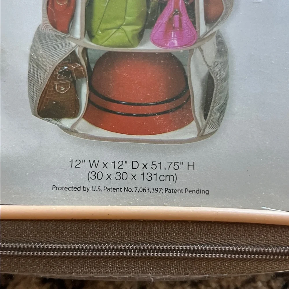Smart carousel organizer